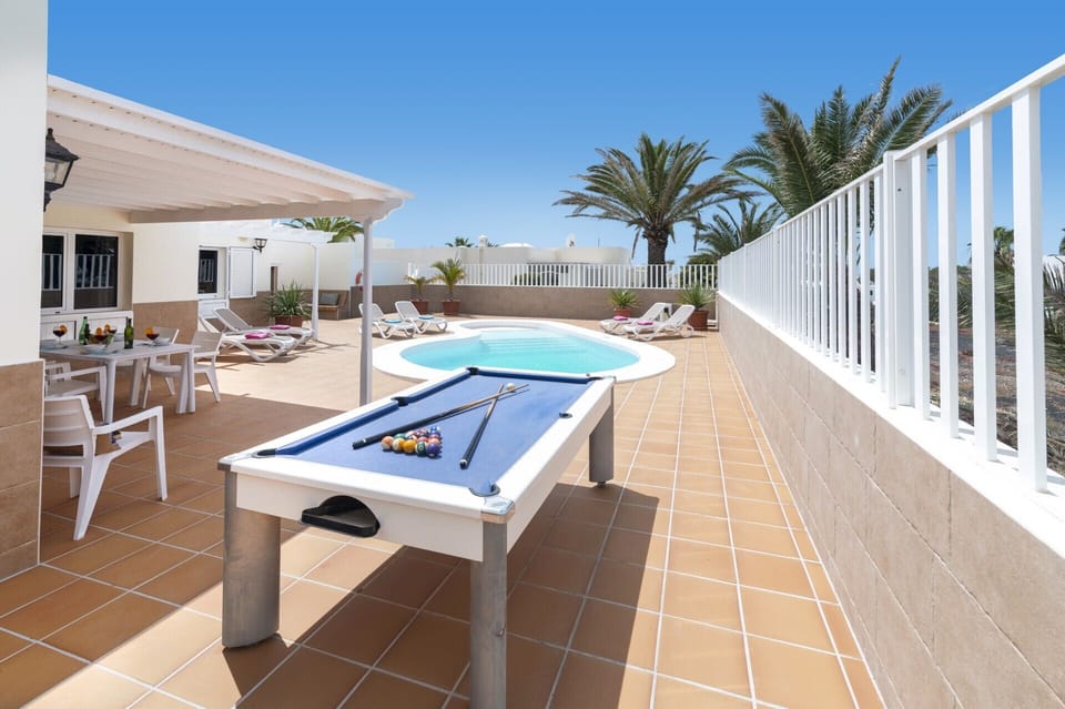 Villa Olivina 1 image