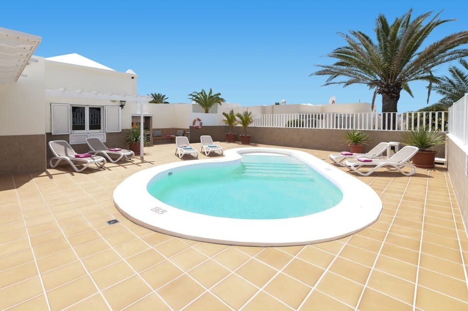 Villa Olivina 1 image