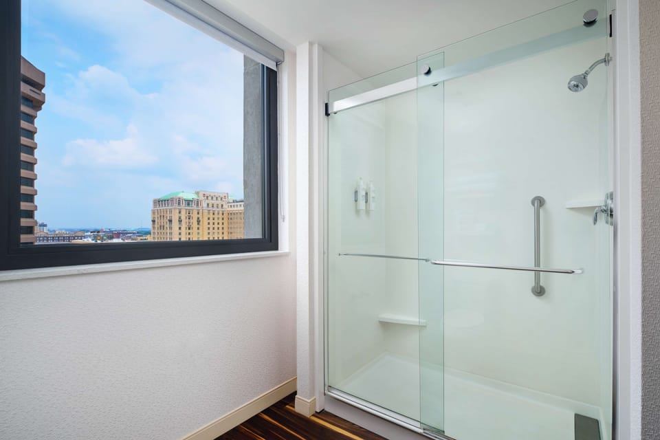 Bathroom shower