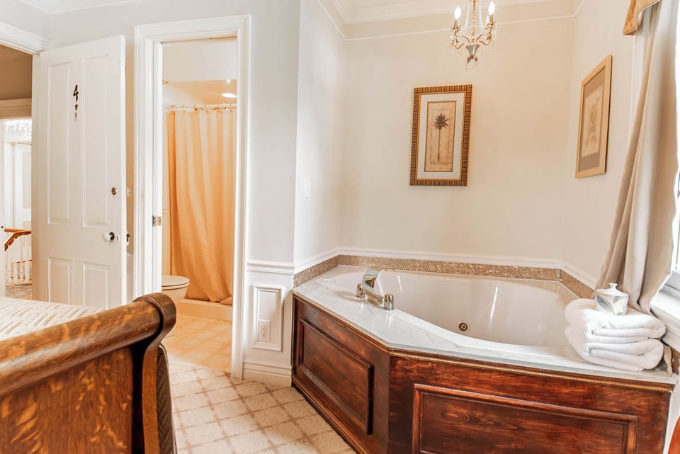 Double Room, Garden View | Bathroom | Hair dryer, bathrobes, towels, soap