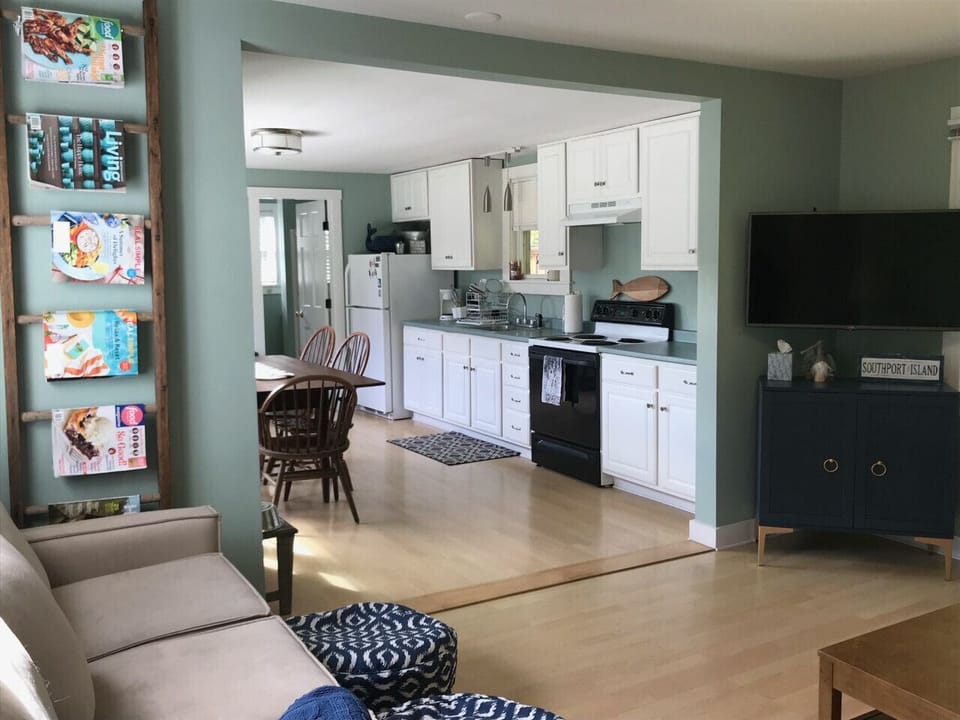 Spacious kitchen and living areas with plenty of guest seating options