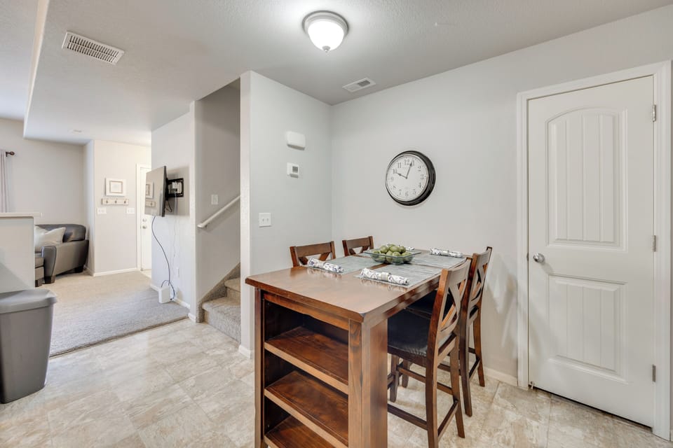 Dining Table | Dishware & Flatware | 1st Floor