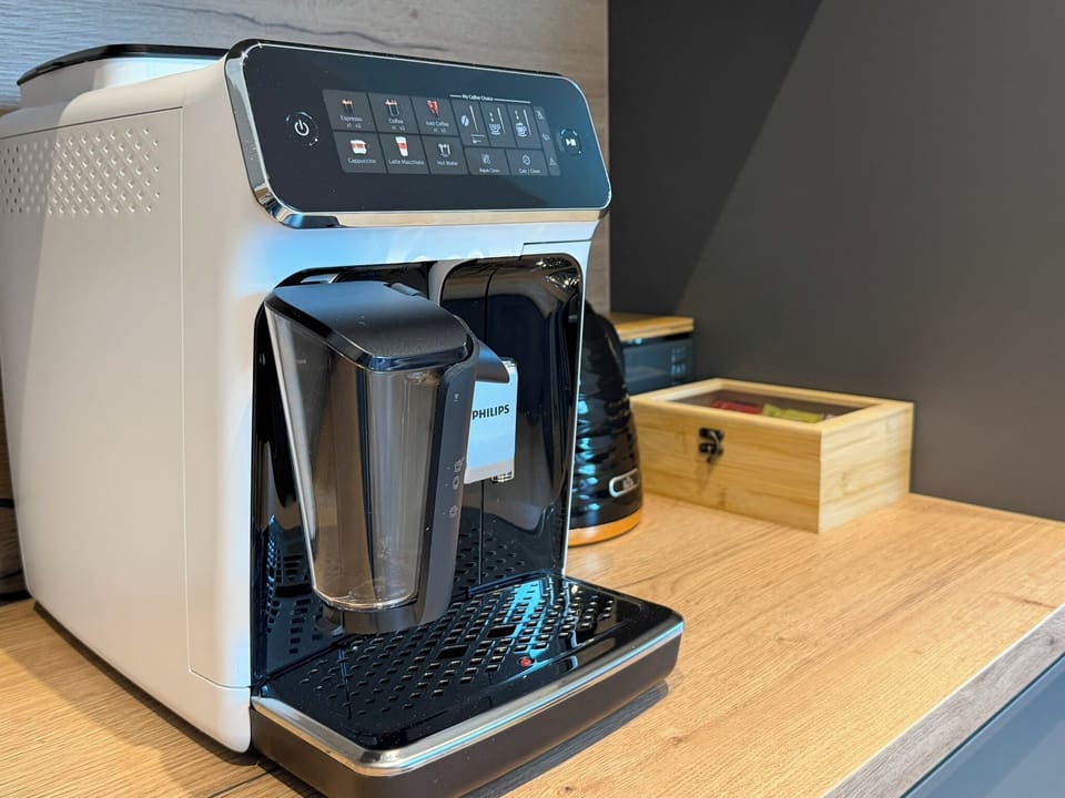 Kaffeevollautomat inkl. hochwertige Bohnen