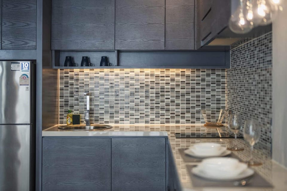 Apartment, 1 Bedroom (CityGate Kamala 1BR Oasis Suite) | Private kitchen | Electric kettle