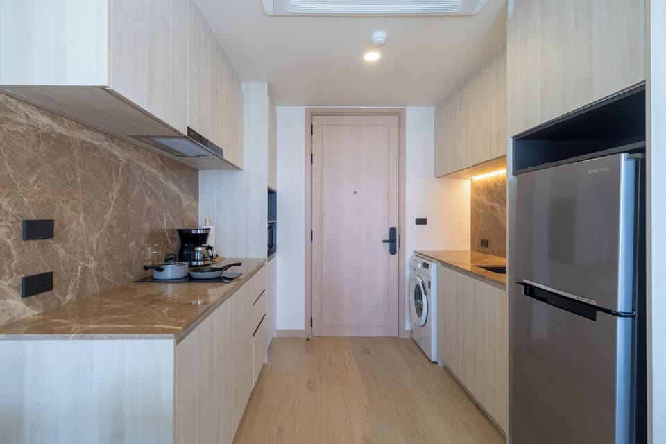 Apartment, 1 Bedroom (Ozone Condo in Excellent Laguna Area) | Free WiFi