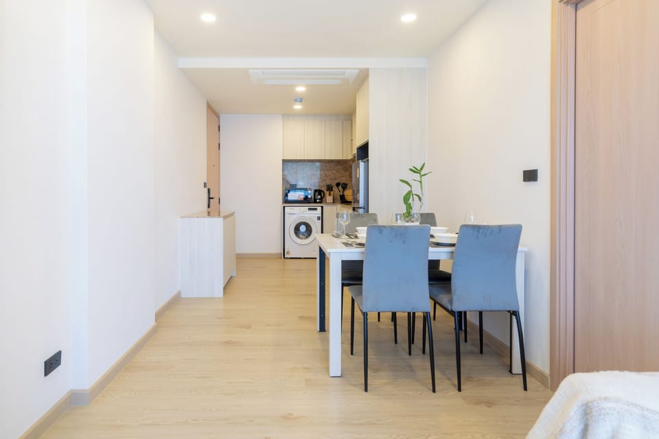 Apartment, 1 Bedroom (Ozone Condo Prestigious Laguna Area) | Living area | 55-inch LED TV with digital channels