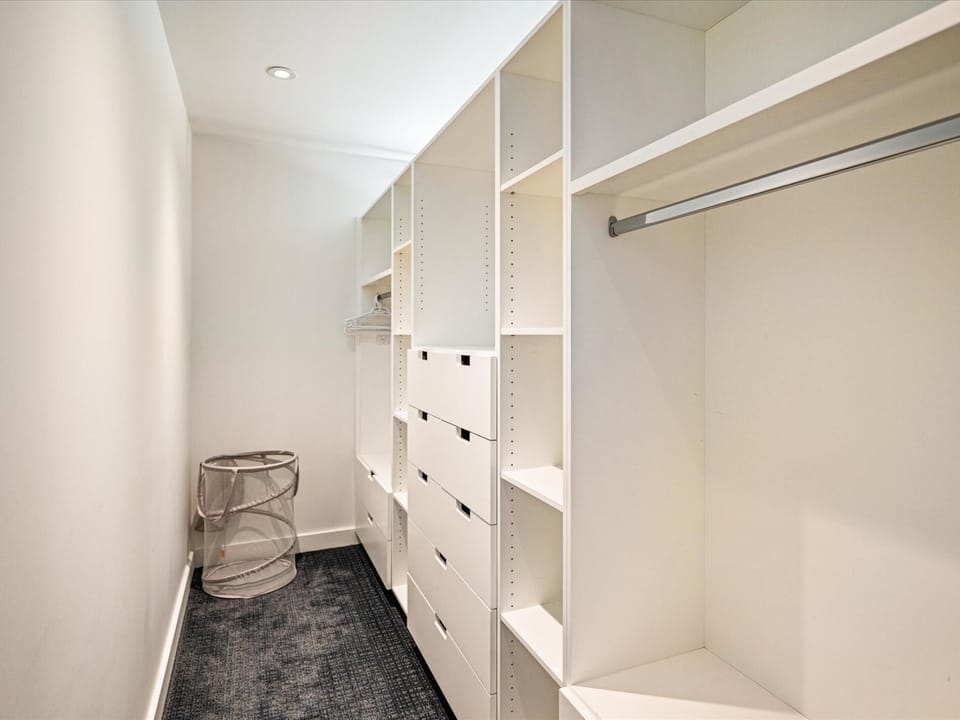 Master bedroom walk-in closet
