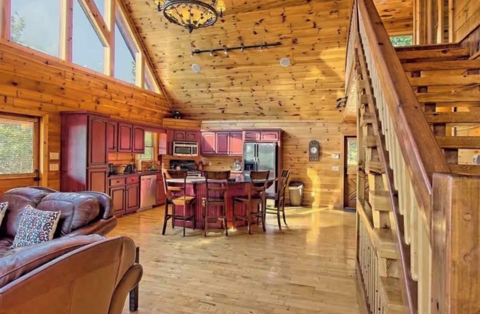 Main level living room
