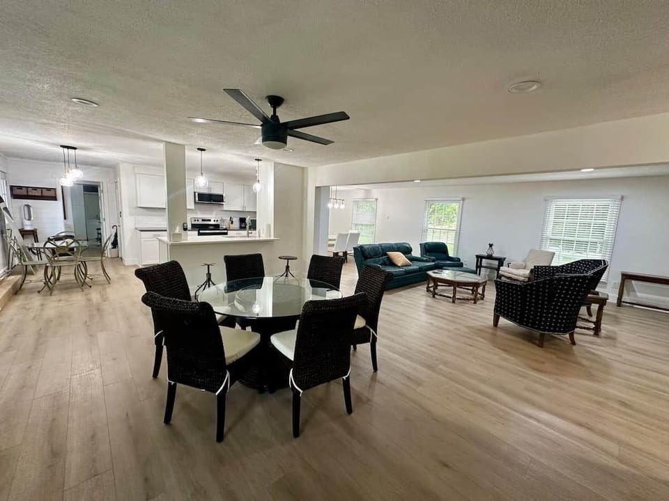 Open-concept living area: Designed for groups to dine/cook/relax together in one sun-filled space.
