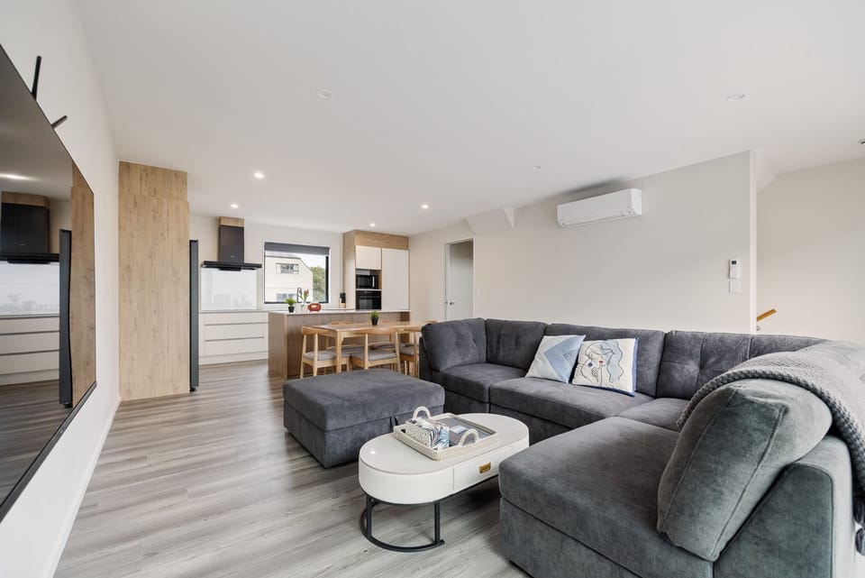 Townhome, City View | Living area | Flat-screen TV