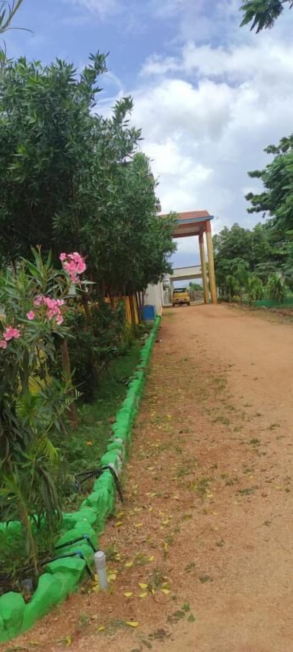 Deluxe Double Room | Property grounds