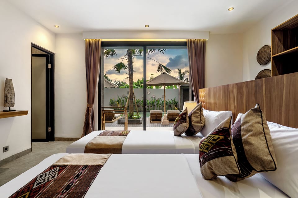 Deluxe Villa, Pool View | In-room safe, blackout drapes, iron/ironing board, free WiFi