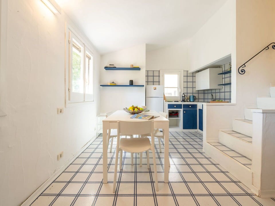 Flooring, Floor, Interior Design, Tile, Ceiling, Kitchen, Chair, Countertop, Design