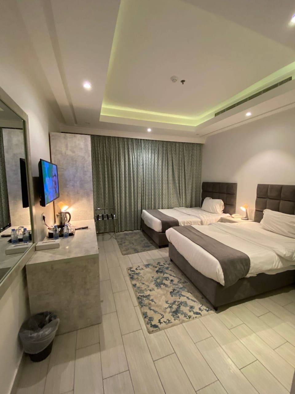 Family Suite | In-room safe, blackout drapes, soundproofing, iron/ironing board
