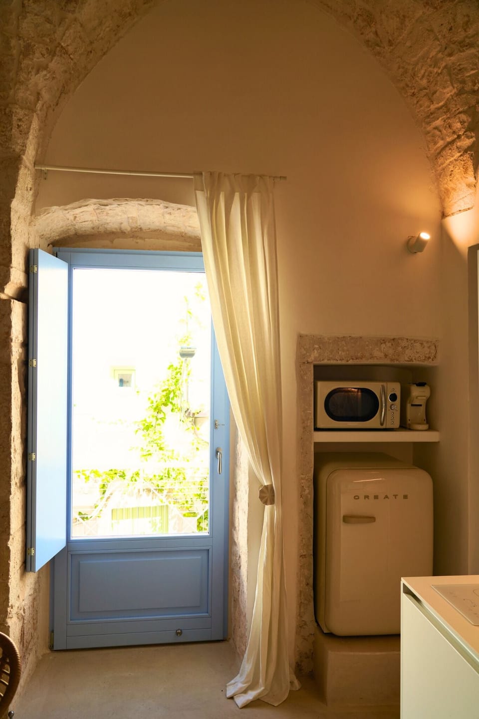 Deluxe House, City View | Interior