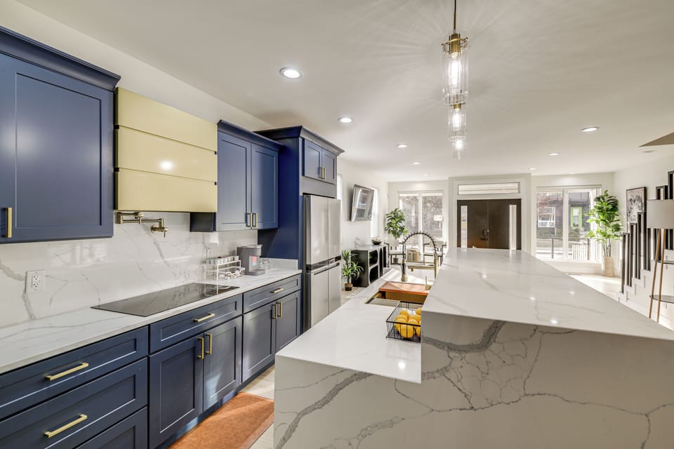 House (4 Bedrooms) | Interior