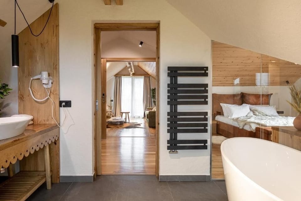 Superior Suite, Balcony, Mountain View | In-room safe, soundproofing, free WiFi
