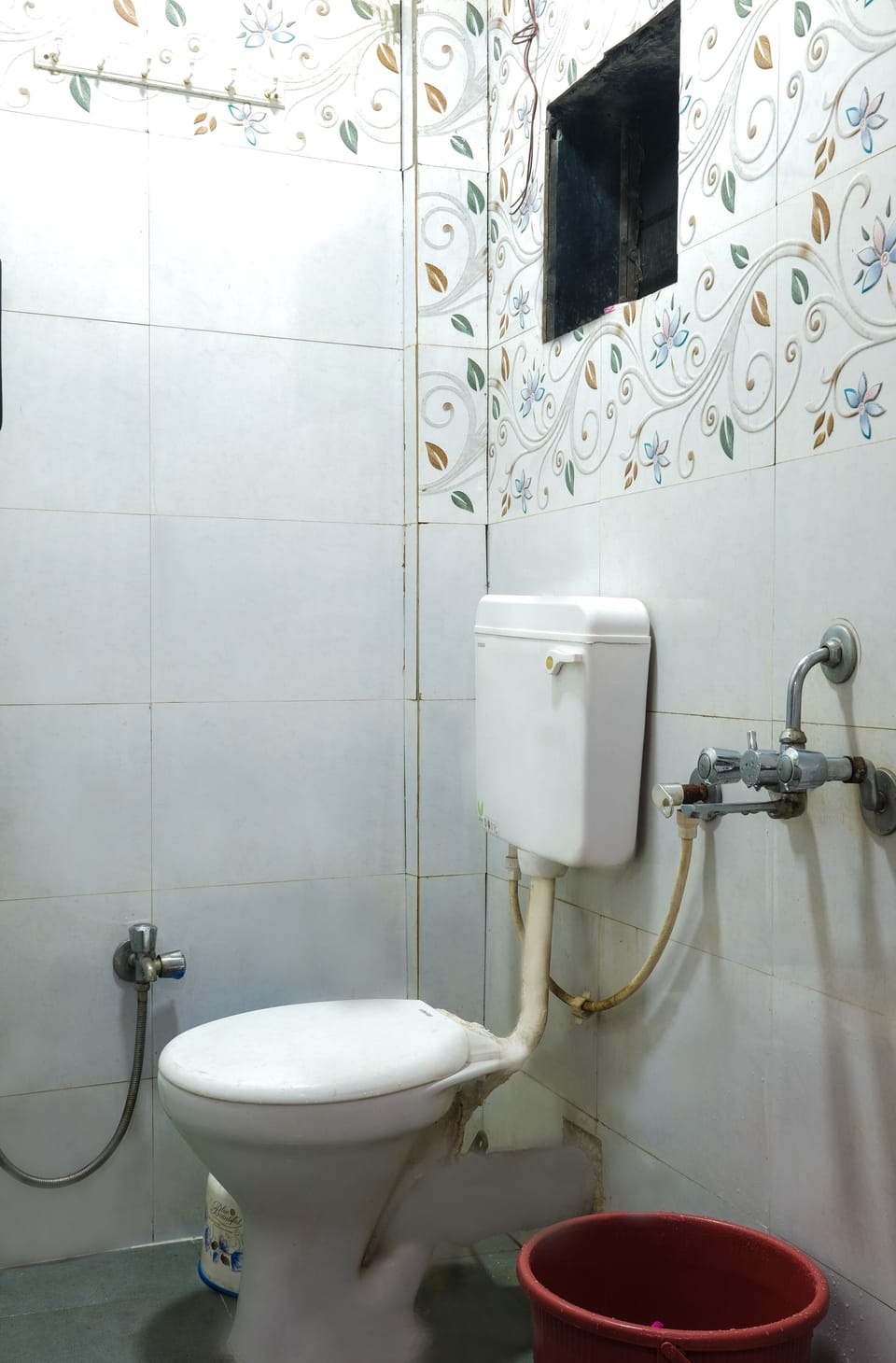 Shower, towels, soap