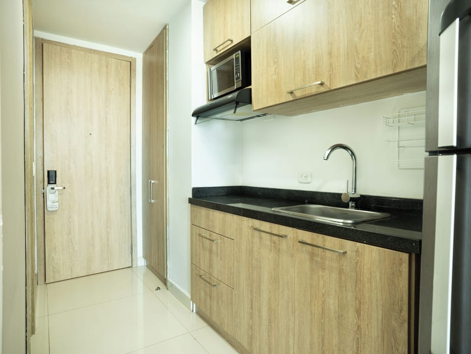Junior Studio Suite | Private kitchen