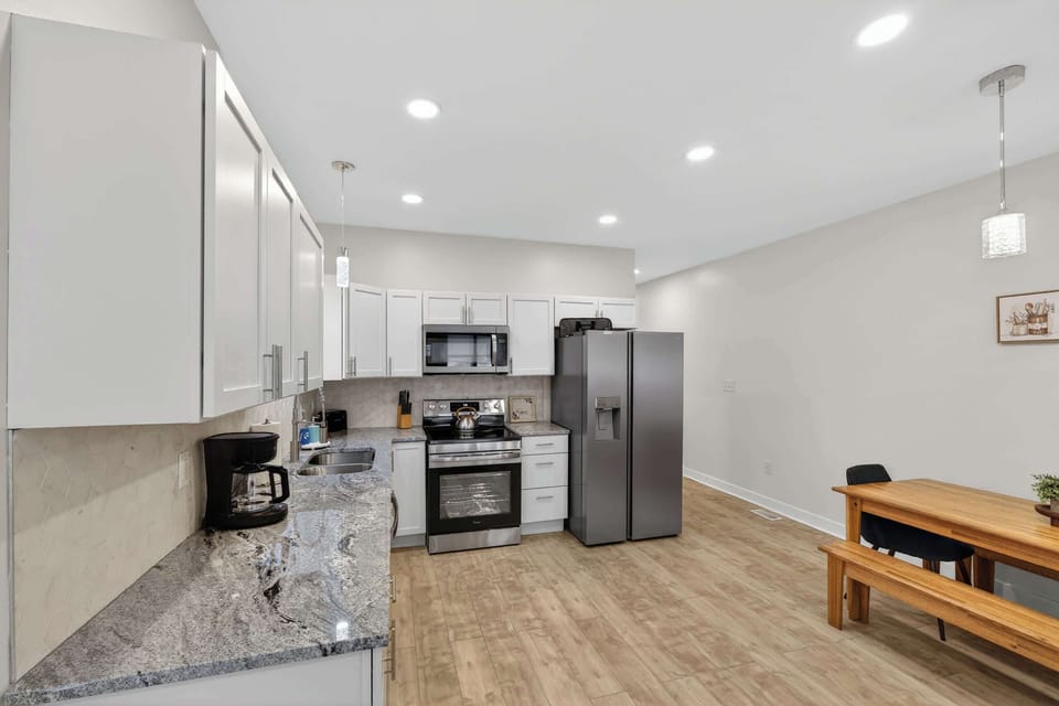Large Kitchen with Modern Appliances and Dishwasher