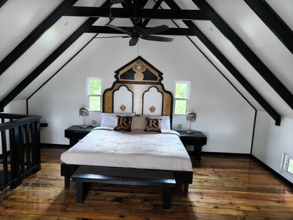 Comfort Bungalow, Balcony, Sea View | Minibar, WiFi (free), bed sheets