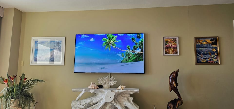 Brand-new Samsung Smart TV with built-in streaming apps and cable TV