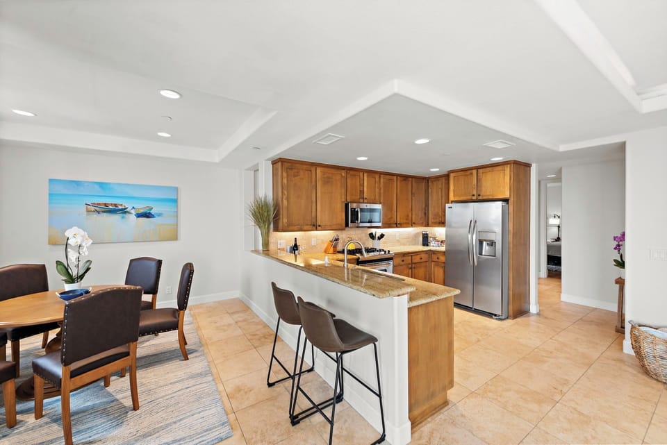Breakfast bar too