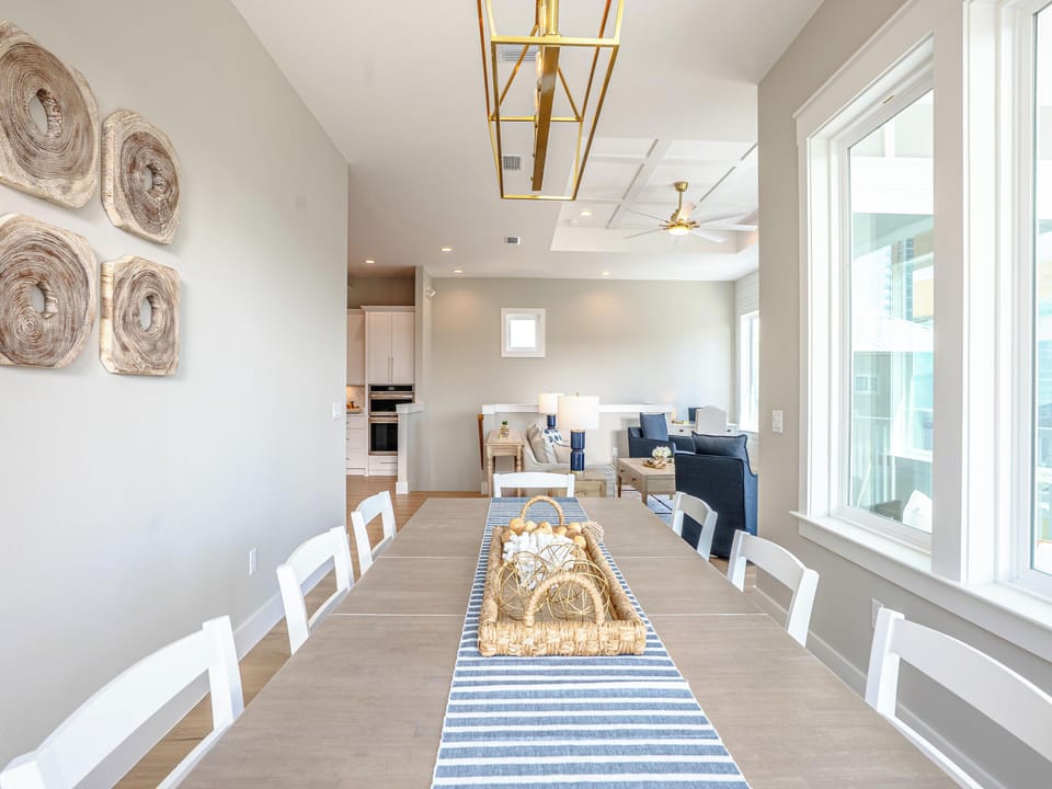 Dining Area - Second Floor