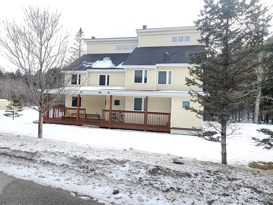 View from the front of the house. Apartment 2 is on the left.