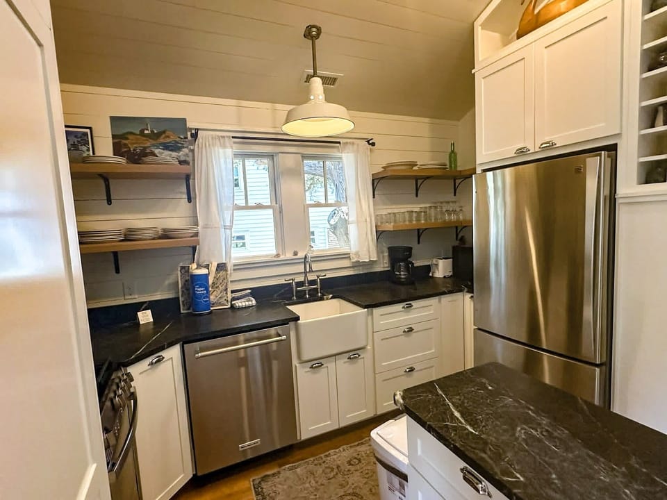 Kitchen with Dishwasher