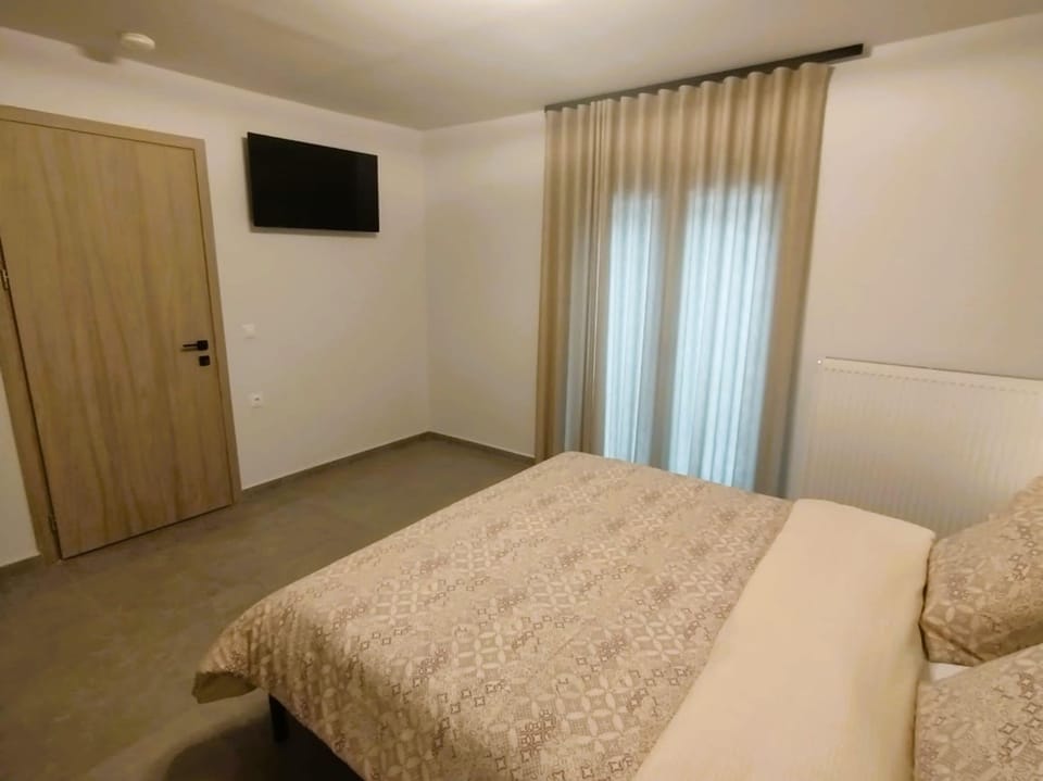 House, Smoking | 2 bedrooms