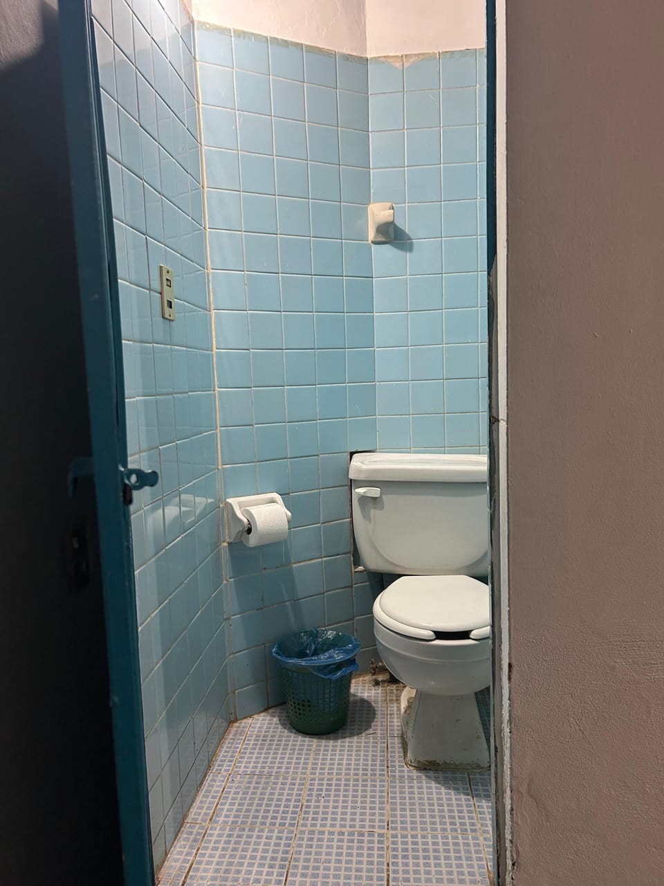Shower, towels, soap, toilet paper