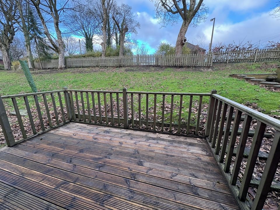 Patio and Communal Gardens