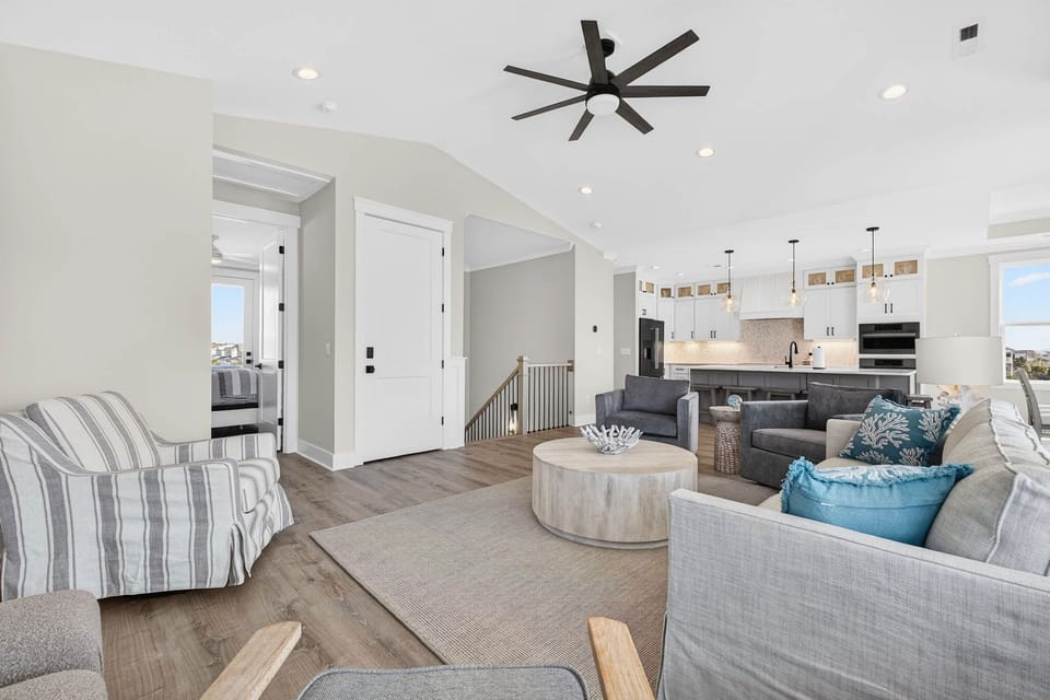 Living Room | 70” tv | 3rd floor