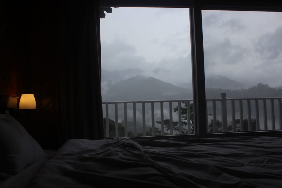 Luxury Room, Balcony, Hill View | Desk, laptop workspace, WiFi (free)