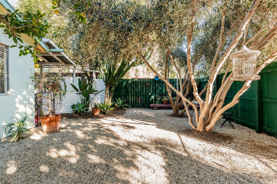 side yard fenced in