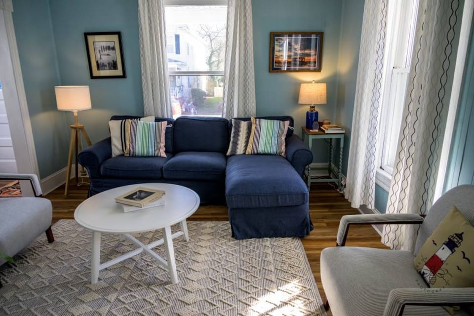Relax and watch movies, read in our sunny living room.  Large screen smart tv