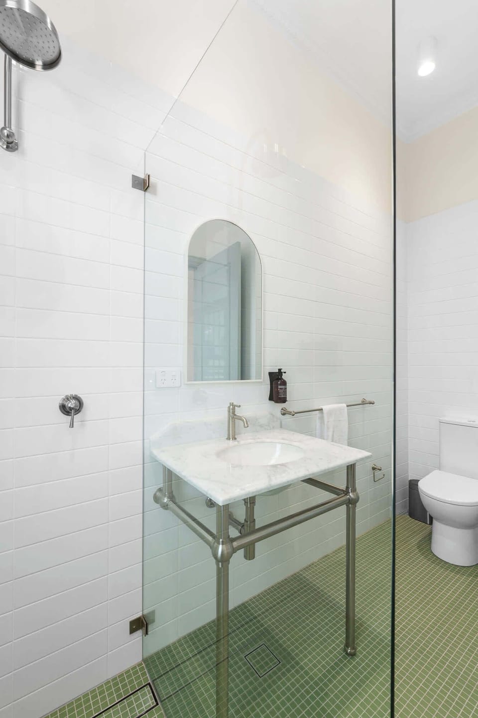 Ensuite