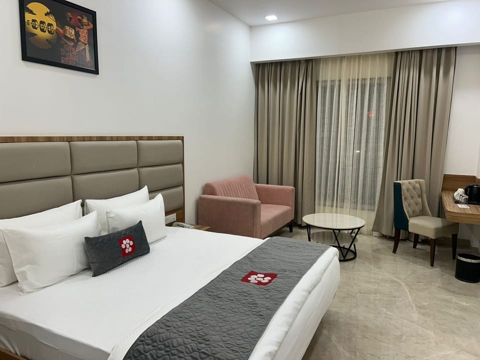 In-room safe, desk, laptop workspace, iron/ironing board (on request)