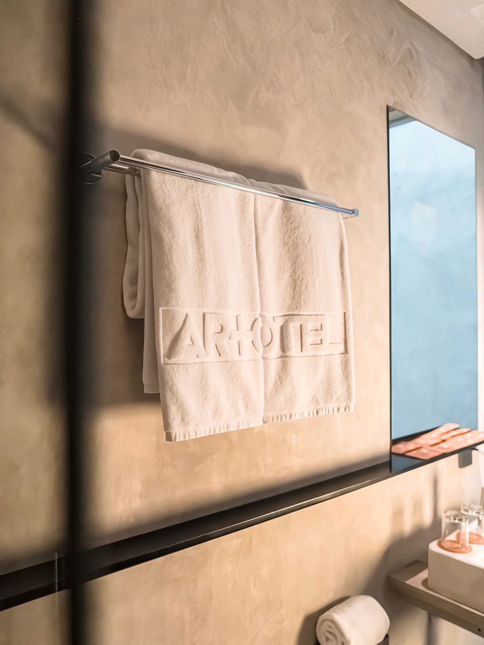 Superior Room | Bathroom | Shower, hair dryer, bidet, towels