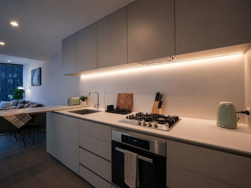 The kitchenette is fully equipped for a convenient stay.