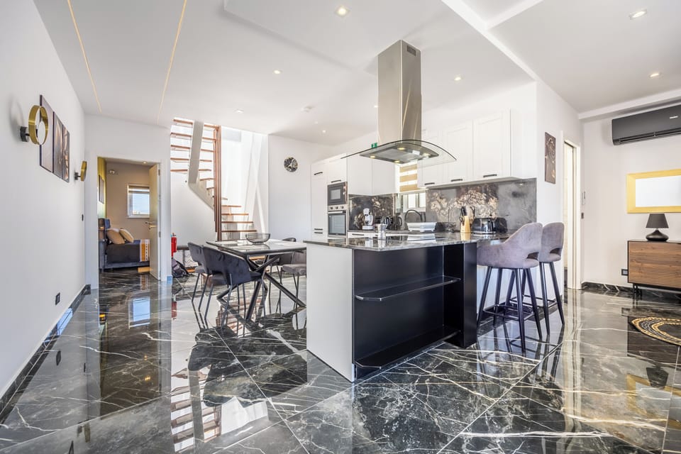 Penthouse, Sea View | Interior