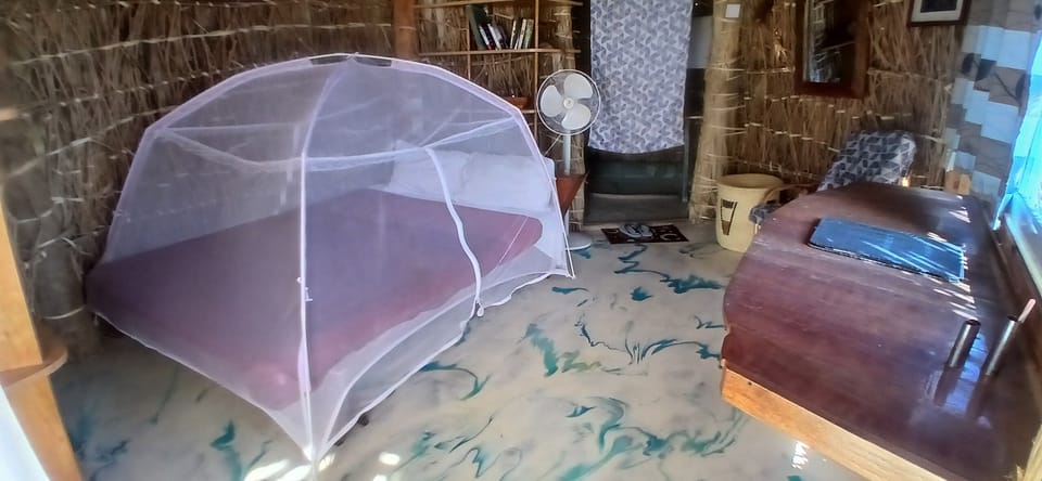 Comfort Double Room, Balcony, Lake View | Bed sheets