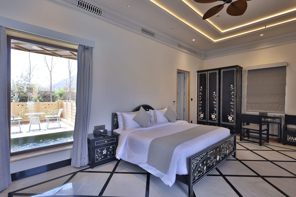 In-room safe, blackout drapes, iron/ironing board (on request)