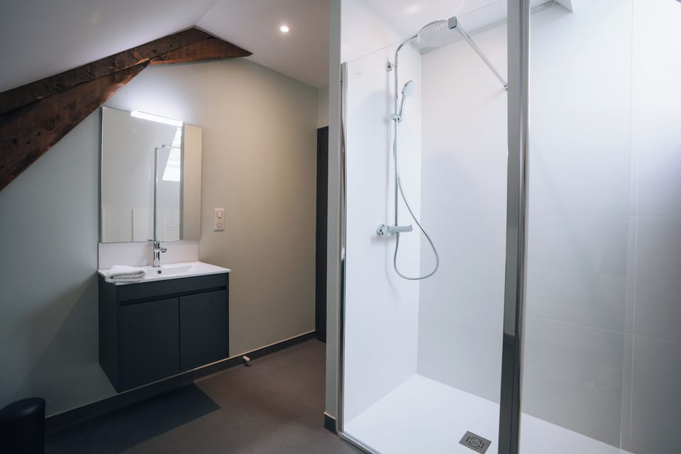 Family Apartment, Courtyard View | Bathroom