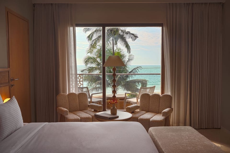 Standard Seav View Room | Egyptian cotton sheets, premium bedding, down comforters, in-room safe