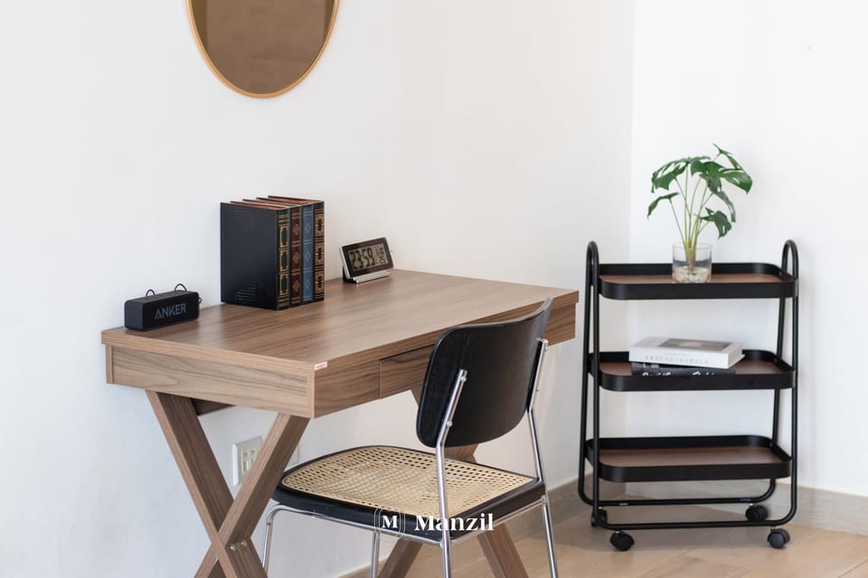 Luxury Studio, City View | Interior