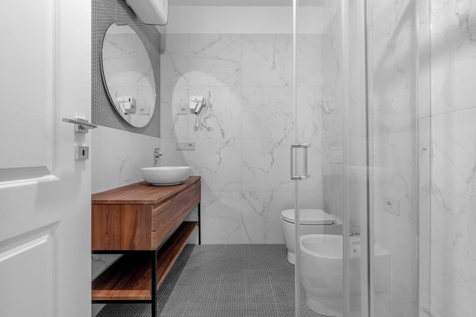 Classic Room | Bathroom | Bidet