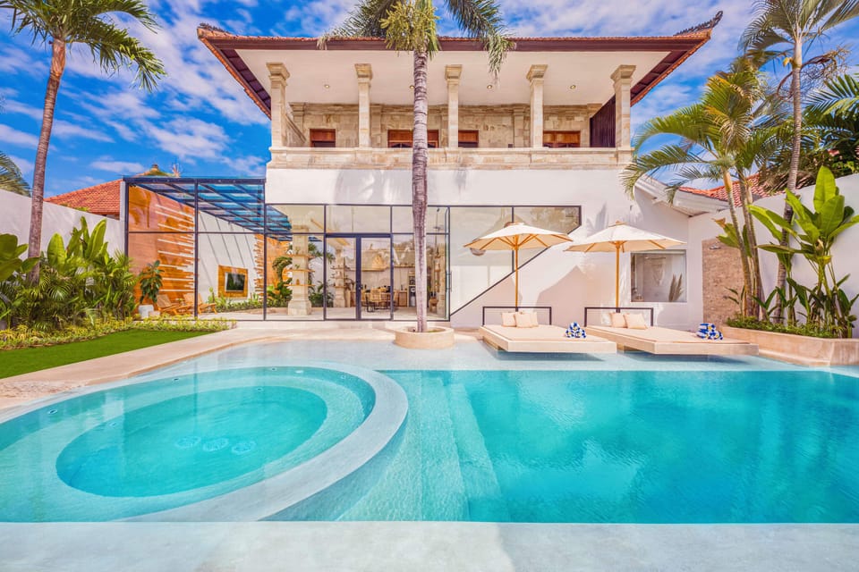 A tropical oasis with stunning interiors and a beautiful pool