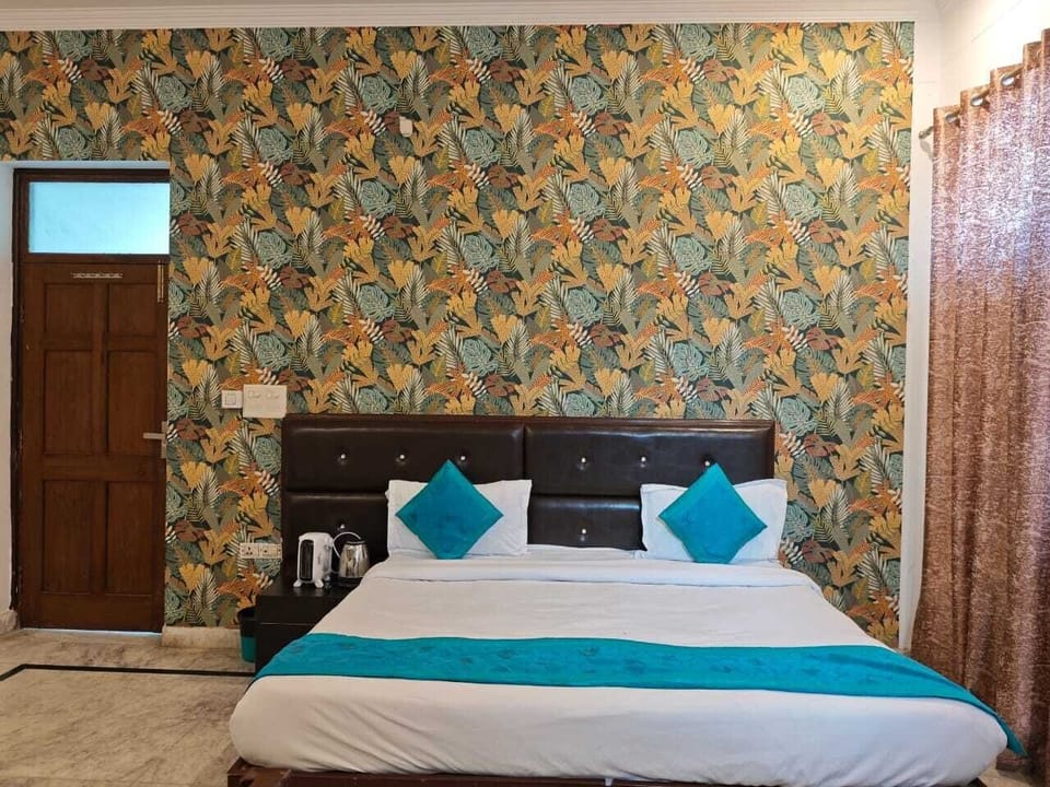 Deluxe Double or Twin Room | Free WiFi